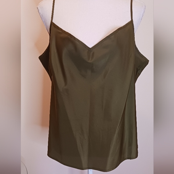 💰East 5th Avenue Blouse w/Camisole - Picture 4 of 16